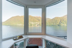 View from property - Villa Regina Retreat With Pool & Lake View (Brienno)