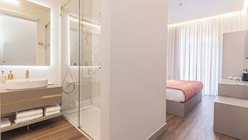 Habitación con 1 cama doble o 2 individuales, accesible para personas con discapacidad | Baño