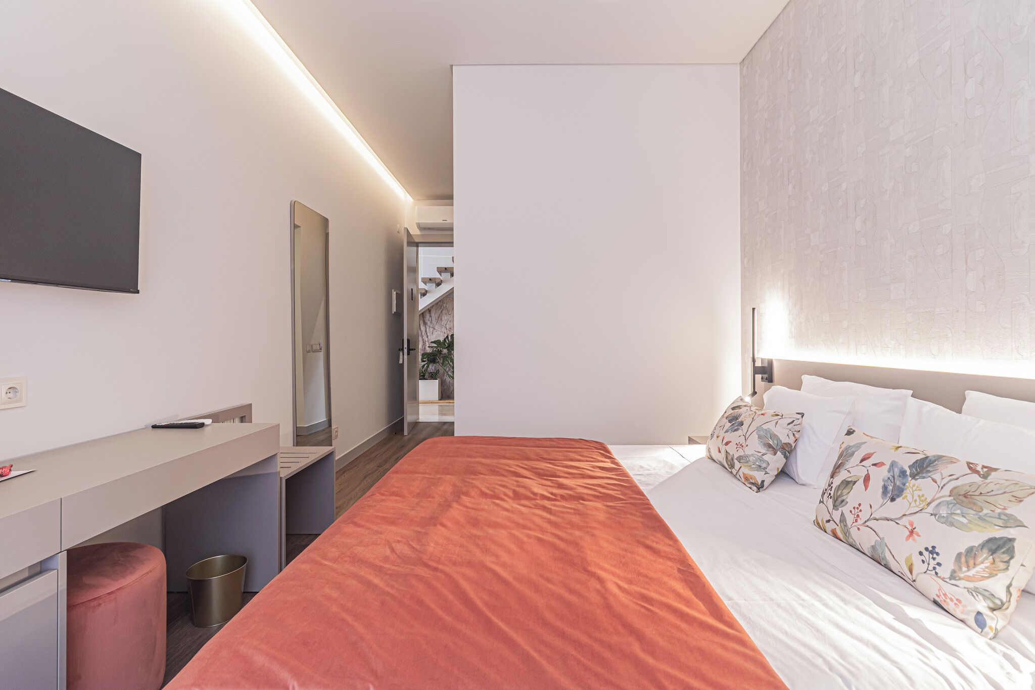 Coffres-forts dans les chambres, bureau