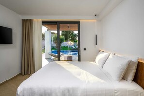 2 bedrooms, iron/ironing board, free WiFi, bed sheets - Alma Luxury Villas Elia, Villa (Ialysos)