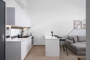 Fridge, microwave, oven, coffee/tea maker - Alma Luxury Villas Levanta, Villa (Ialysos)