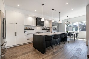 Fridge, microwave, oven, stovetop - Starfall Run at Palisades by Tahoe Getaways - Luxury 3BR, A/C & Bonus Room! (Alpine Meadows)