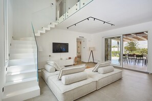 Living area - Casa Aurora di Guidaloca | Scopello | Modern Retreat | Pool & Terrace | Near. (Castellammare del Golfo)