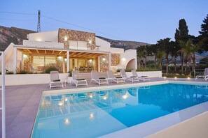 Pool - Casa Aurora di Guidaloca | Scopello | Modern Retreat | Pool & Terrace | Near. (Castellammare del Golfo)