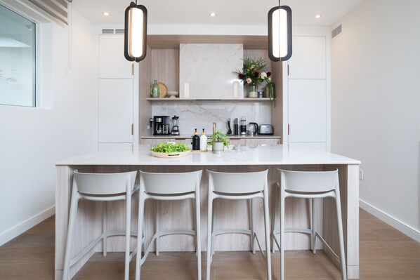 Fridge, microwave, oven, dishwasher