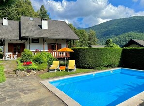 Pool - Villa with swimming pool and sauna (Pila)
