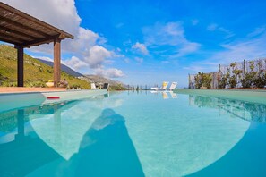 Pool - Casa Armonia | Scopello | Infinity Pool | Sea-View Veranda | Peaceful Hillside. (Castellammare del Golfo)