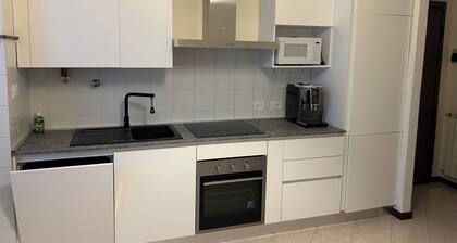 Modern three-room apartment with Wi-Fi, near MM2 Gorgonzola