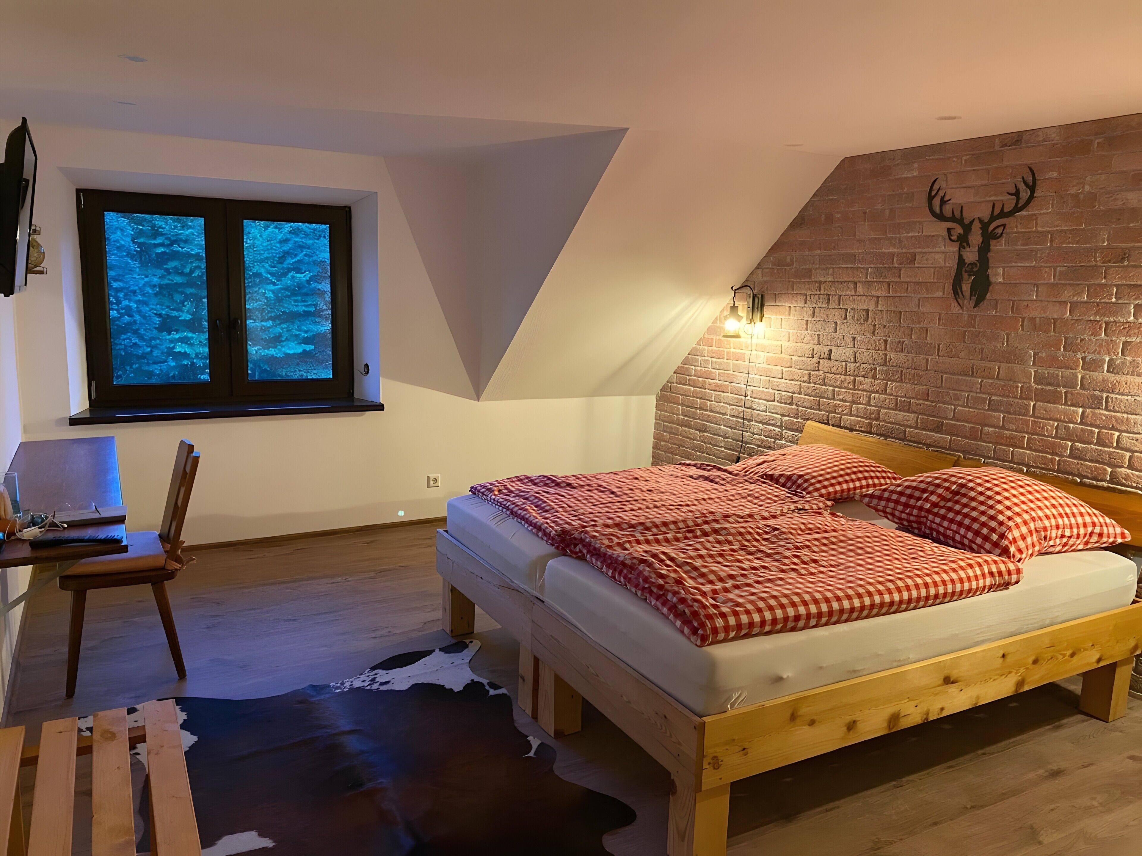 Bügeleisen/Bügelbrett, WLAN, Bettwäsche