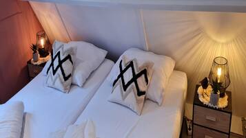 2 chambres, draps fournis