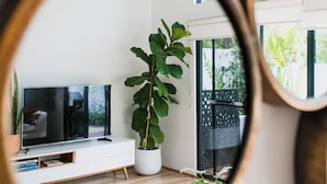 Shared Dormitory, 1 Bedroom, Smoking, Patio | Interior