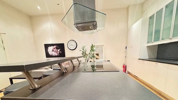 Shared Dormitory, 1 Bedroom, Smoking, Patio | Dining