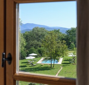 Interior - La Bastide Bohème, exceptional country house in a 17 hectare park. (Apt)