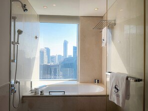 House - Cinematic View Studio - Emaar Residences (Dubai)