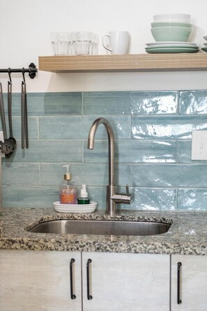 Apartment | 1 bedroom, Internet - Art Deco Stay 1 Block From Ocean Balcony (Miami Beach)