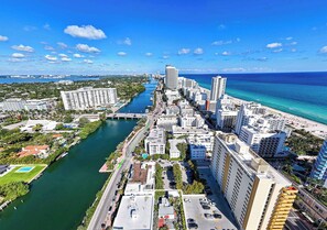 1 bedroom, Internet - Authentic Art Deco Steps to Beach Free Parking (Miami Beach)