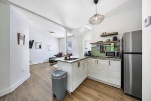 อพาร์ทเมนท์ | 1 ห้องนอน, อินเทอร์เน็ตความเร็วสูง