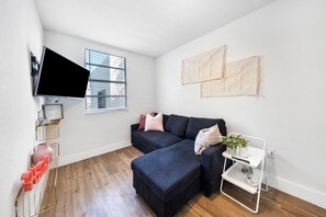 อพาร์ทเมนท์ | 1 ห้องนอน, อินเทอร์เน็ตความเร็วสูง