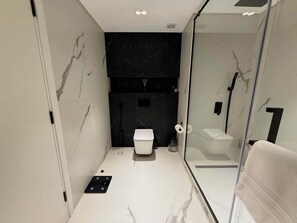 House - Reimagined 3BR Apartment in 5-star Resort (Dubai)