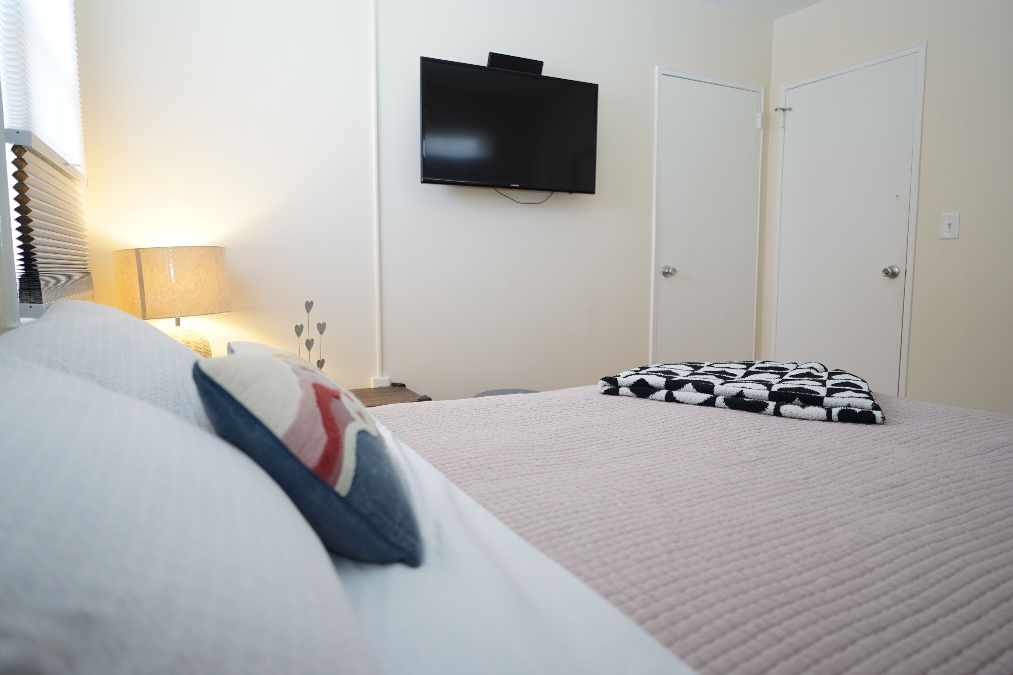 Wifi gratis y ropa de cama 