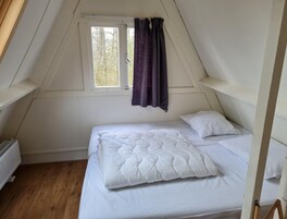 Chalé | 2 quartos, roupa de cama