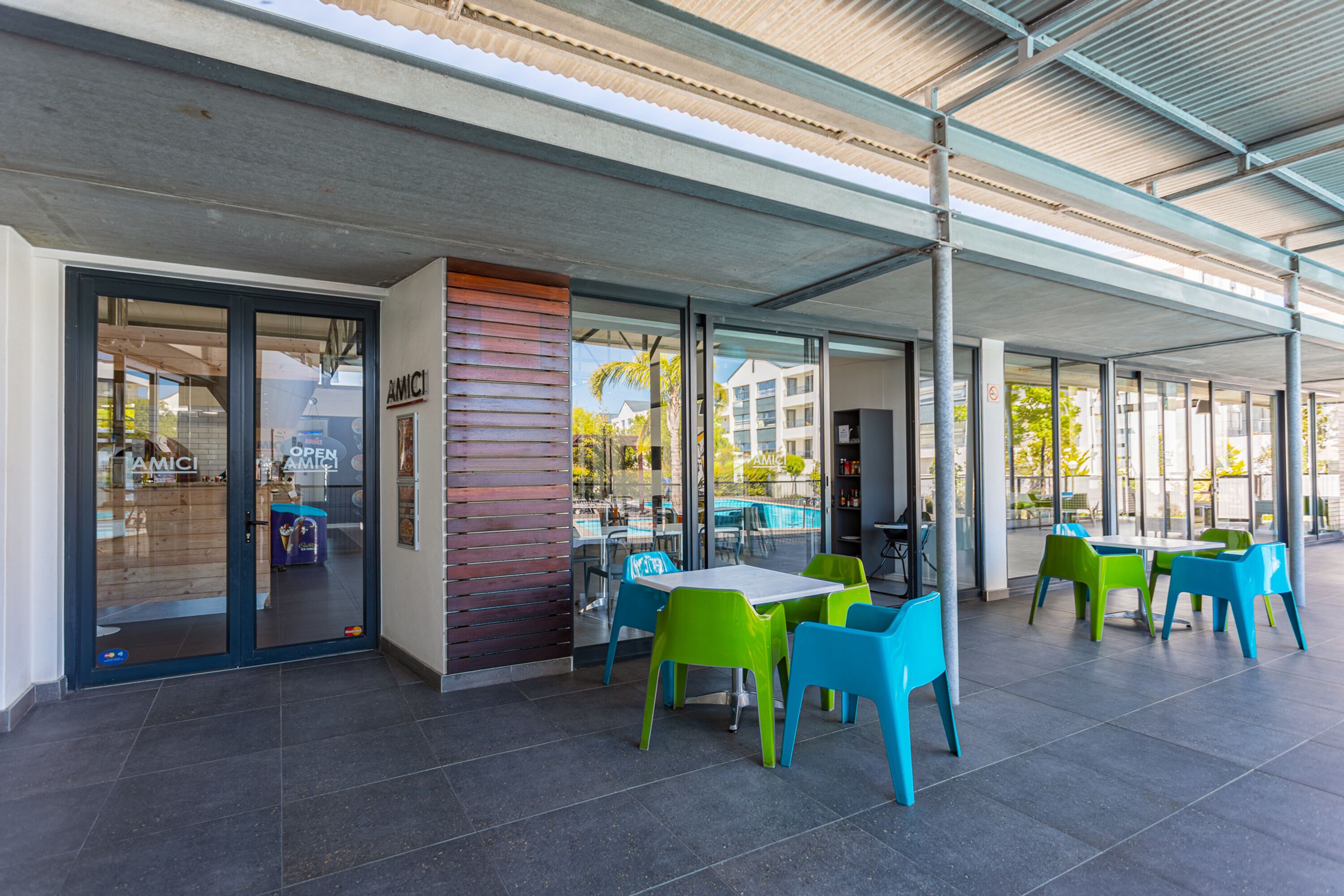 อพาร์ทเมนท์ | 2 ห้องนอน, อินเทอร์เน็ตความเร็วสูง