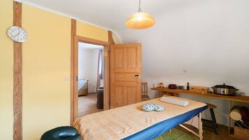 Bügeleisen/Bügelbrett, WLAN, Bettwäsche