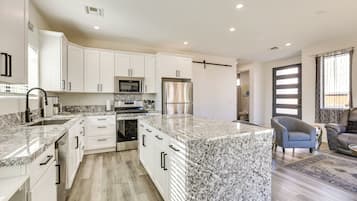 Apartment (2 Bedrooms) | Interior