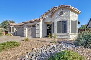 Apartment (2 Bedrooms) | Interior - < 1 Mi to Golf: Charming Ahwatukee Foothills Villa (Phoenix)