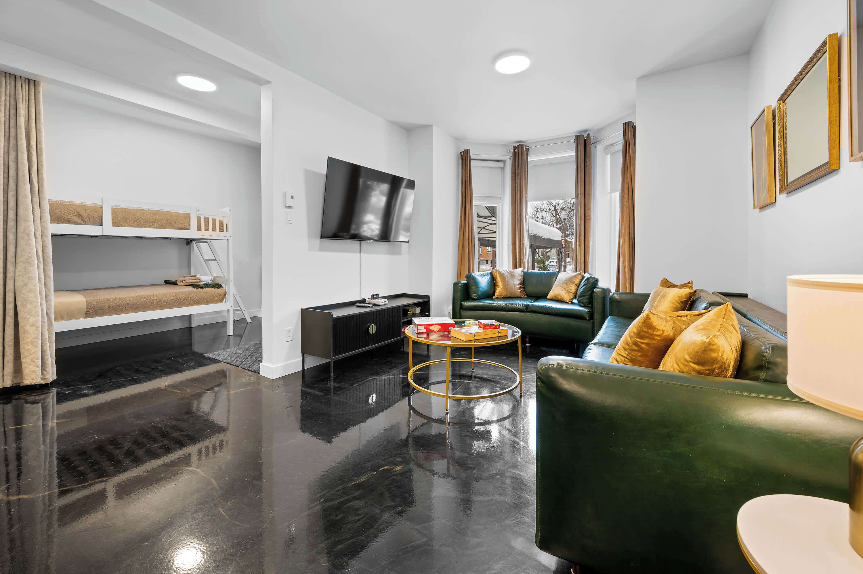 TV, videogiochi, studio