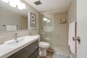 Apartment (2 Bedrooms) | Interior - Community Perks! Walkable Old Town Condo w/ Patio (Scottsdale)