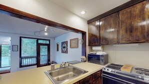 Apartment (1 Bedroom) | Interior