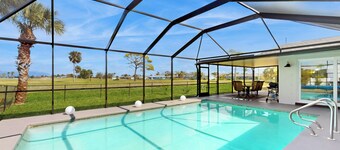 Golf Cart & Heated Pool: Rotonda West Getaway!