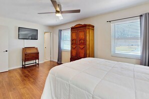House (3 Bedrooms) | Interior - Golf Cart & Heated Pool: Rotonda West Getaway! (Rotonda West)