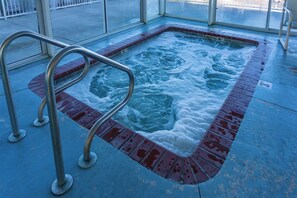 Apartment (2 Bedrooms) | Interior - Mtn Views! Walkable Pigeon Forge Retreat w/ Pool (Pigeon Forge)