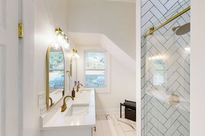 House (5 Bedrooms) | Interior - Historic Charm & Great Location! (Augusta)