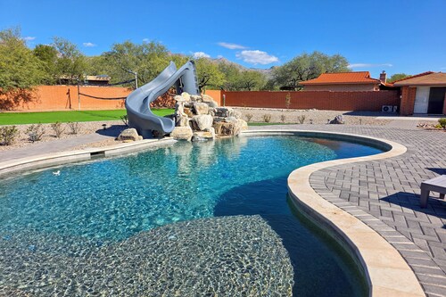 Pool & Patio! 'bike Haüs' By Catalina Mtn Trails