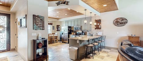 Apartment (4 Bedrooms) | Interior