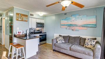 Apartment (1 Bedroom) | Interior