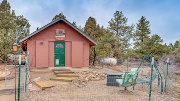 Apartment (0 Bedroom) | Interior