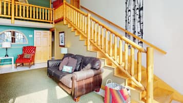 House (Multiple Bedrooms) | Interior