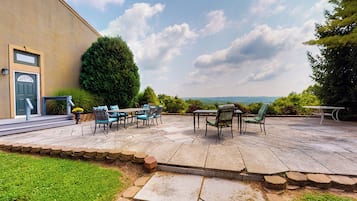 House (Multiple Bedrooms) | Interior