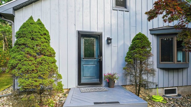 Unclassified image, 1 of 29, button - 8 Mi to Dtwn Saratoga Springs: Quiet Family Home (Saratoga Springs)