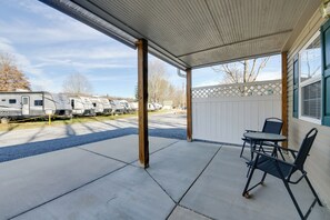 Apartment (0 Bedroom) | Interior - Ski, Hike & Relax in the Smokies! Waynesville Apt (Waynesville)