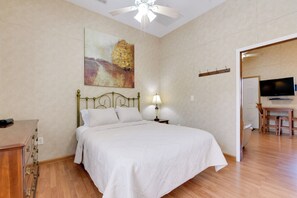 Apartment (0 Bedroom) | Interior - Ski, Hike & Relax in the Smokies! Waynesville Apt (Waynesville)