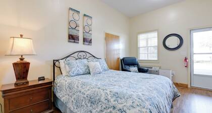 Cozy Couples Getaway Near Cataloochee Ski Area!