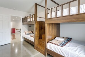 House (2 Bedrooms) | Interior - Patio & Parking! Modern Bunkhouse Near Lake Erie (Oak Harbor)