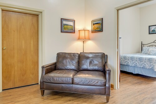 Accessible Waynesville Studio Near Blue Ridge Pkwy