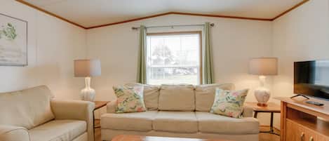 House (1 Bedroom) | Front of property