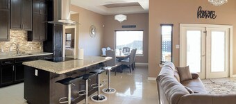 Pool, Patio & Yard: Chic South Texas Home